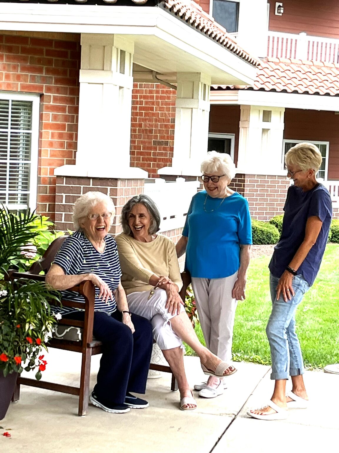 55+ Active Independent Living in Geneva | Reserve of Geneva